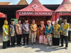 Kreatif dan Ramah Lingkungan! MIN 2 Sidoarjo Pamerkan Karya Daur Ulang di Pameran Pendidikan Kemenag